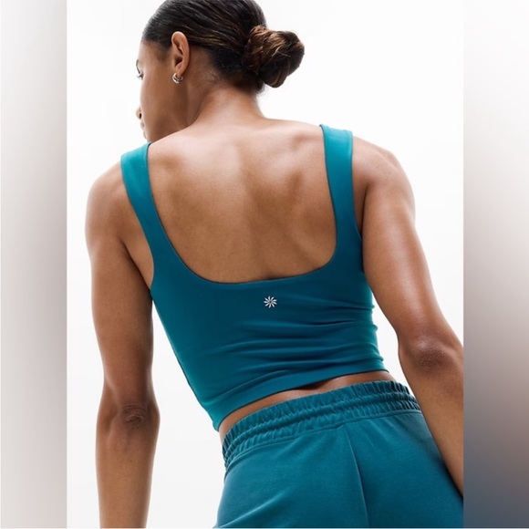 Athleta Transcend Square Neck Crop Bra - Picture 2 of 5